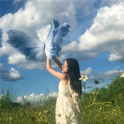 与彩云相遇2023